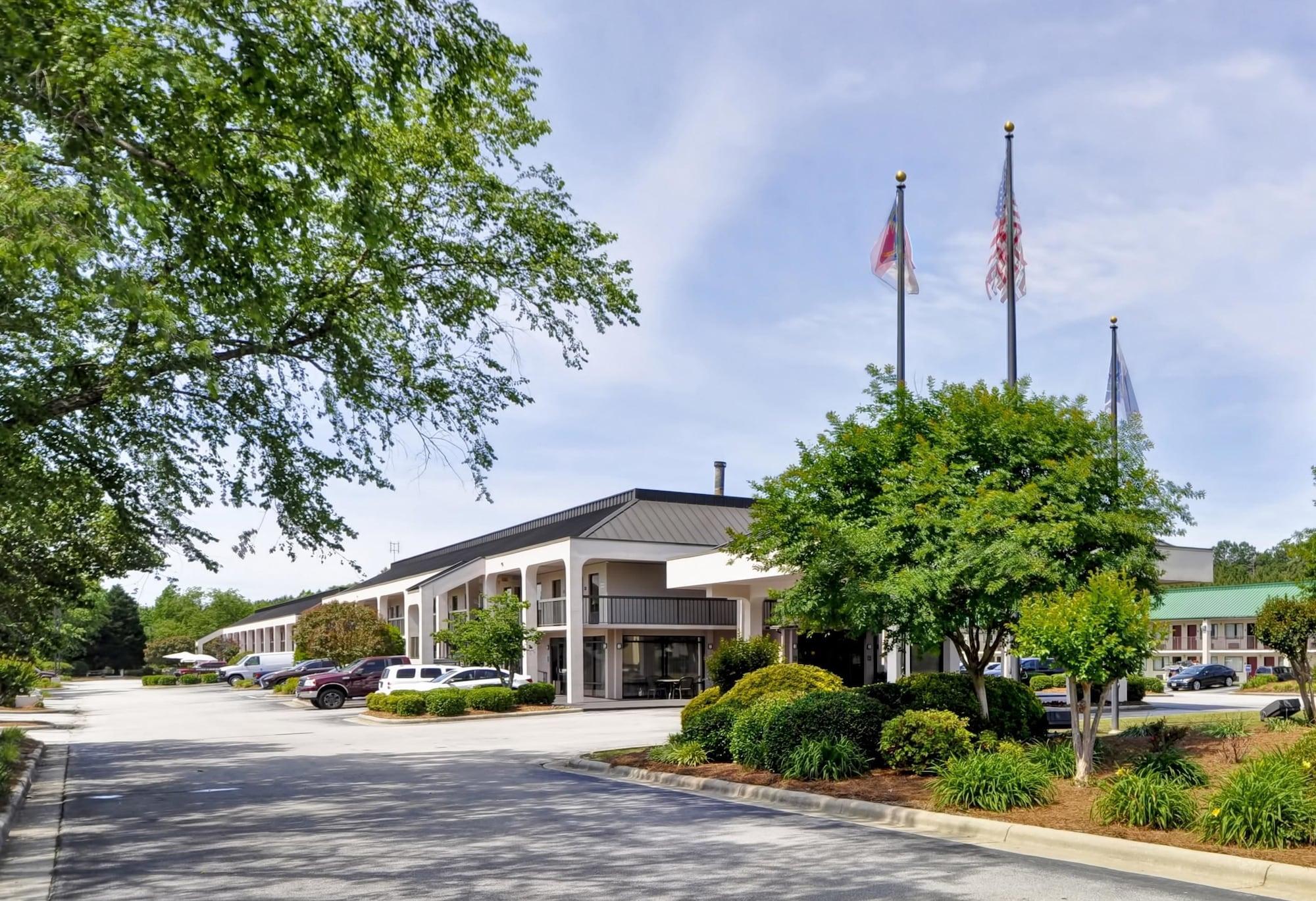 Motel 6 Fayetteville - I-95 Kültér fotó