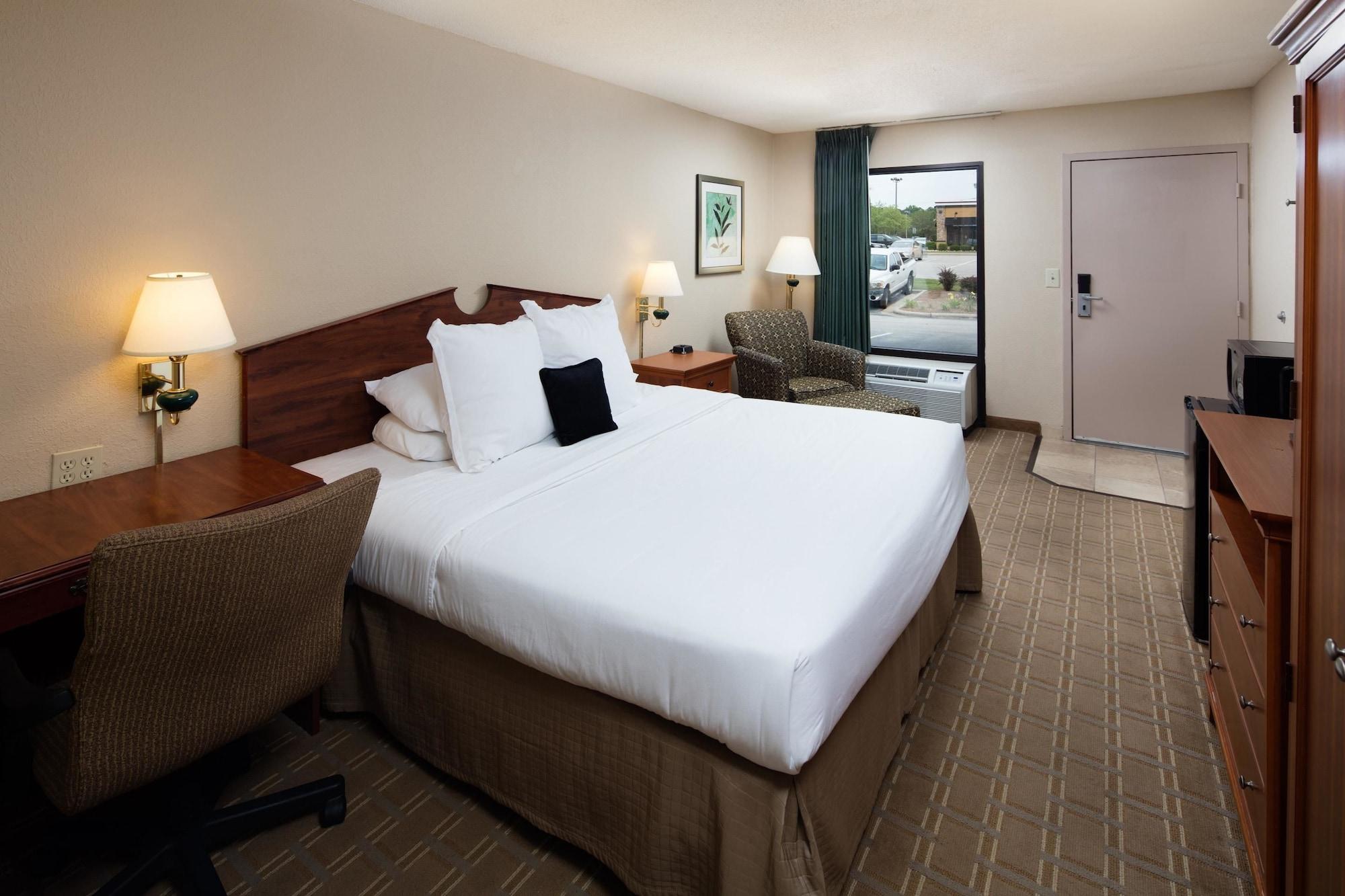Motel 6 Fayetteville - I-95 Kültér fotó