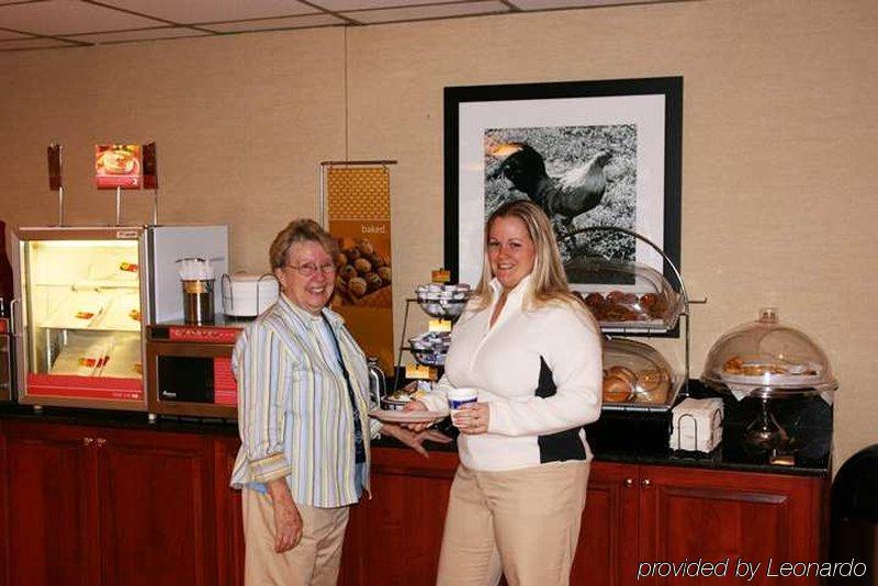 Motel 6 Fayetteville - I-95 Étterem fotó
